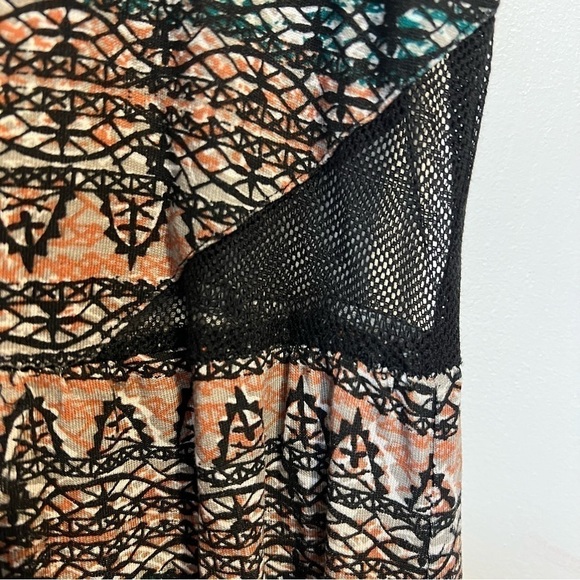 Jessica Simpson Bohemian, Graphic Maxi Dress Size Medium, #56 - Picture 4 of 9